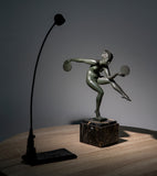 Lampe sur pied avec une tête : Providence simple